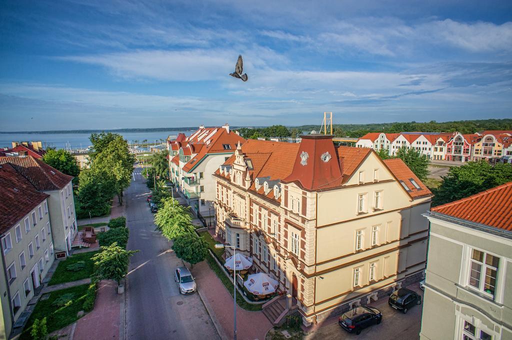 Hotel Masovia Gizycko Exterior photo